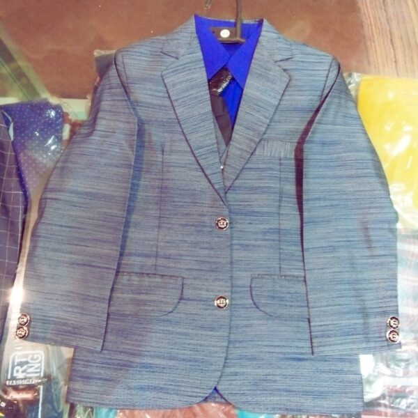 Gentleman Elite 4-Piece Suit – The perfect formal outfit for your little prince! - Image 4