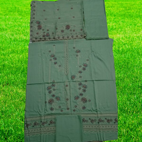 Shanaya Embroidered Viscose Suit - Image 8